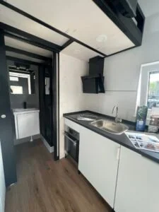 Mobilheim Tiny House DOUBLE LOFT mit Terrasse – Bild 5