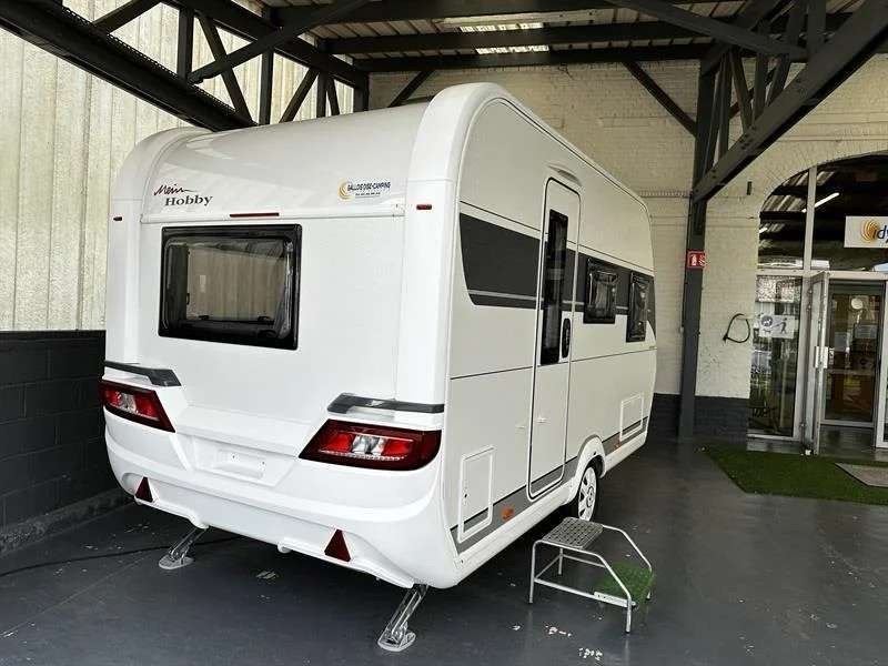 Wohnwagen Hobby auf Tour 390 SF – Bild 2