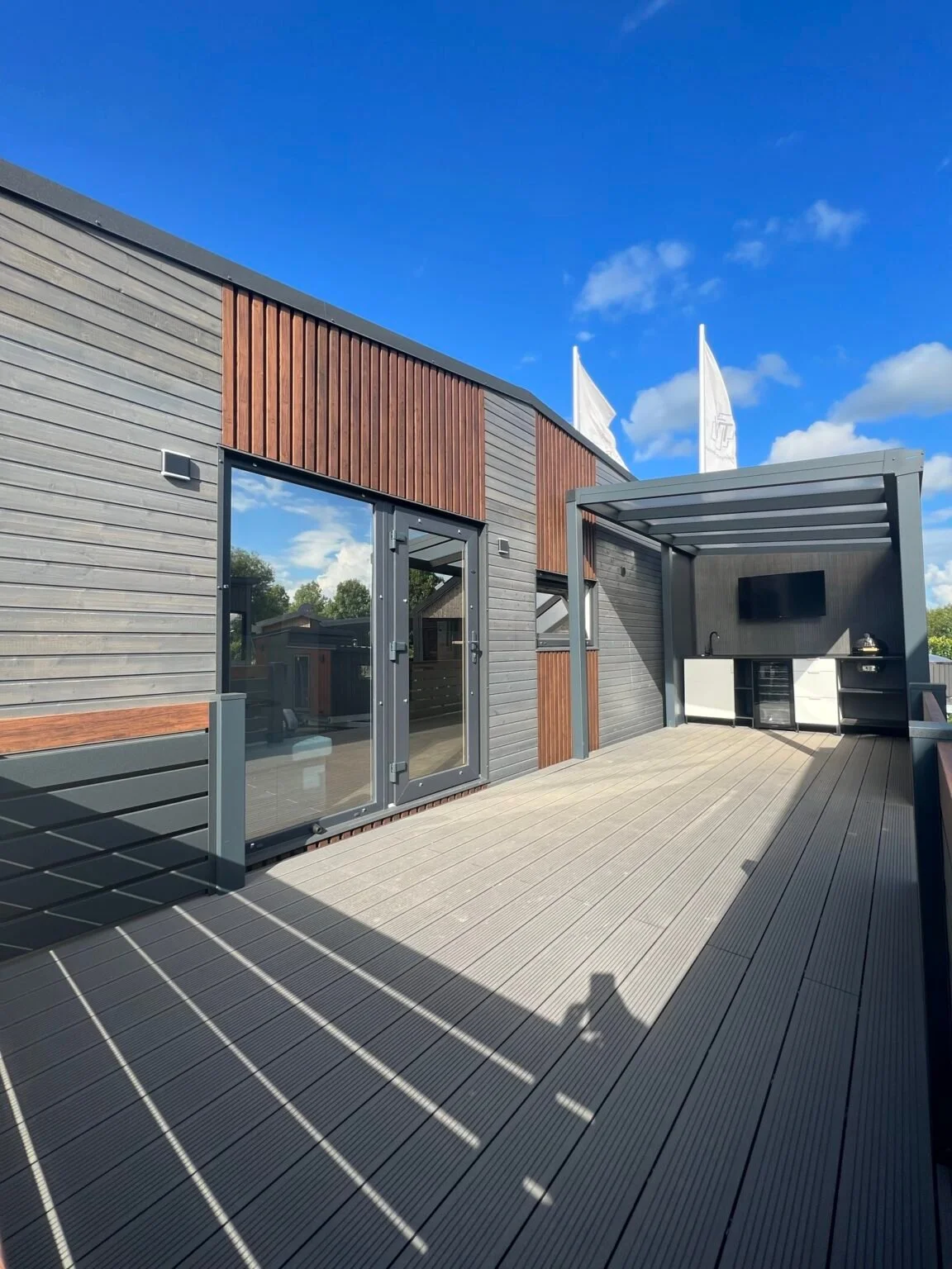 Mobilheim Tiny House DOUBLE LOFT mit Terrasse – Bild 19