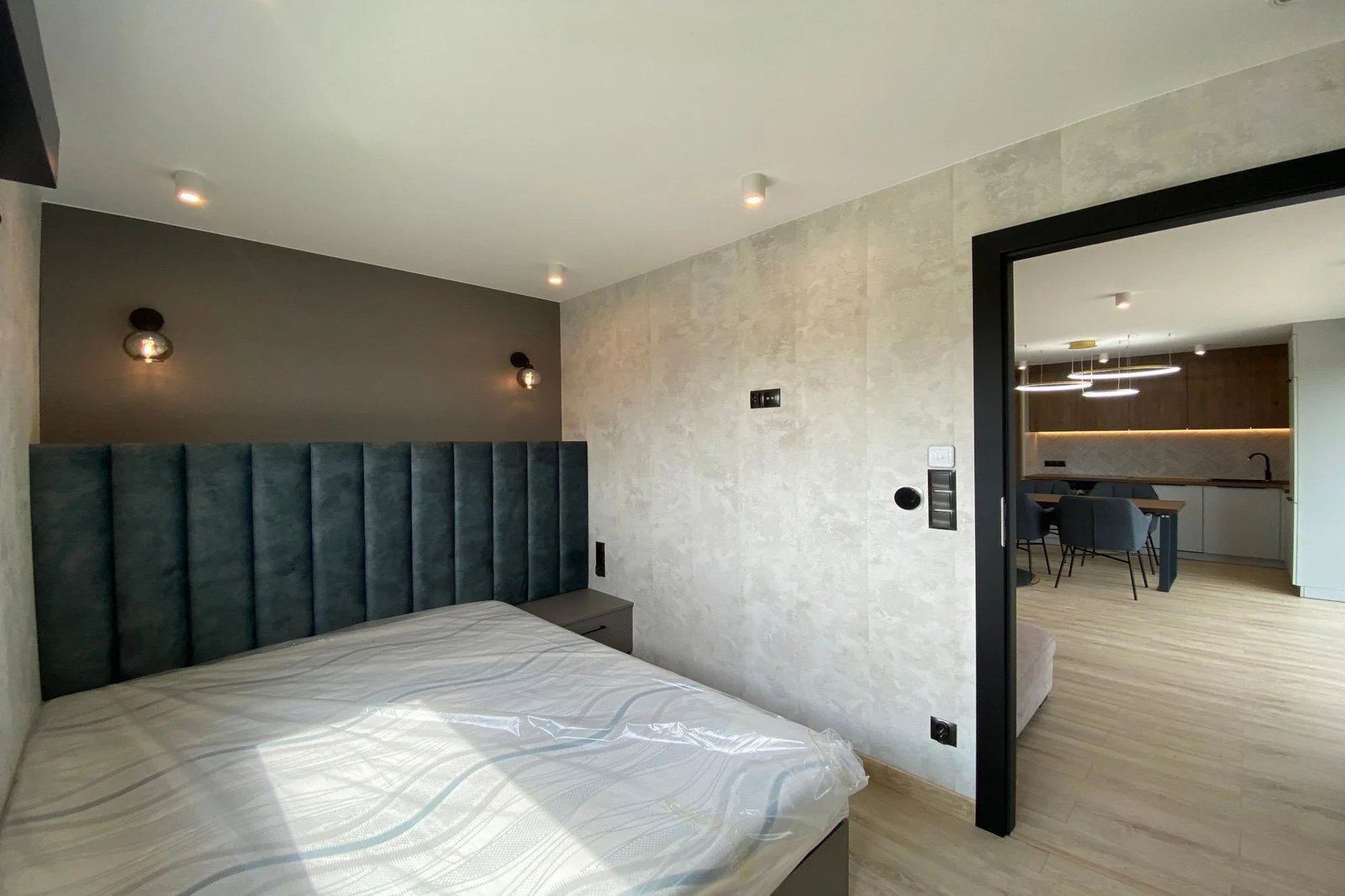Modulhaus 12 x 4,5 m mit Holzfassade – Wohnen, Ferienhaus oder Büro – Bild 5